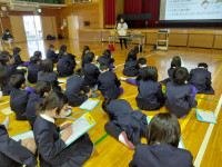 ダウンロード (1)